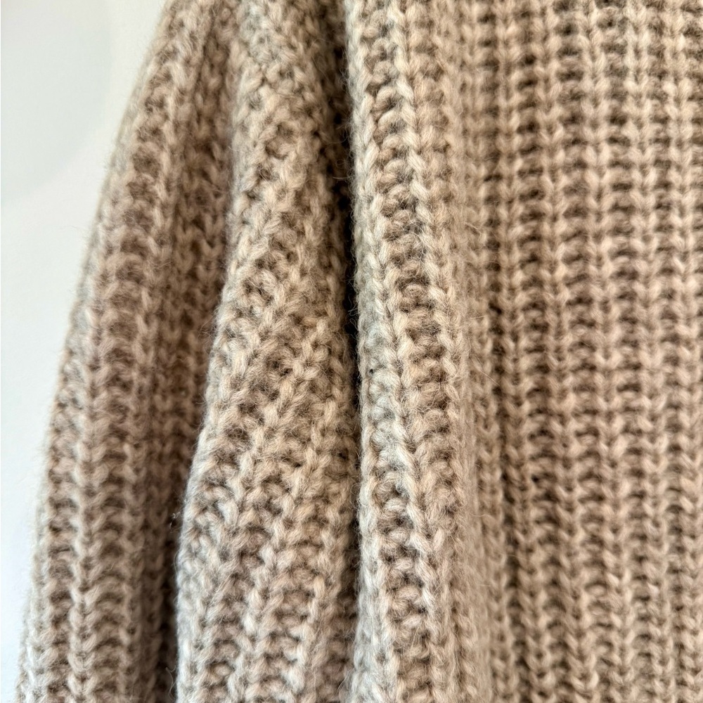 Jenni Kayne Alpaca Oversized Cocoon V Neck Cardigan Oatmeal XS - Picture 6 of 15